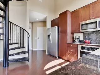 Photo #2: 240013040 Listing 