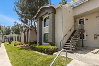 Photo #1: 240013069 Listing