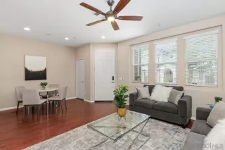 Photo #6: 240013139 Listing