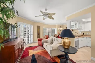 Photo #5: 240013207 Listing