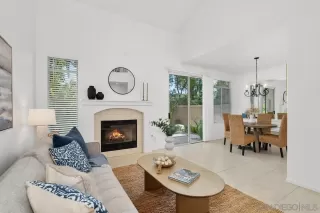 Photo #4: 240013212 Listing