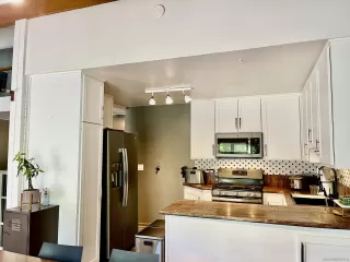 Photo #4: 240013213 Listing 