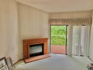 Photo #2: 240013236 Listing 