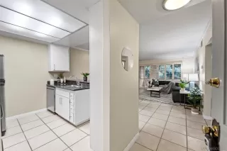 Photo #3: 240013298 Listing 