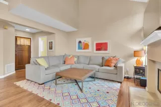 Photo #4: 240013365 Listing