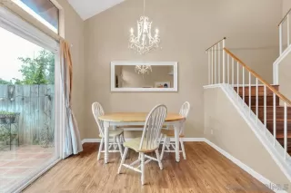 Photo #6: 240013365 Listing