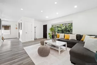 Photo #3: 240013386 Listing 