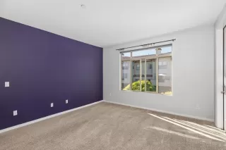 Photo #3: 240013404 Listing