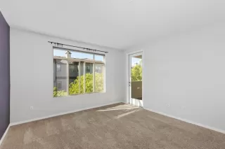 Photo #6: 240013404 Listing