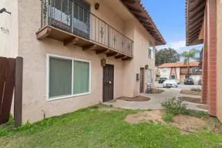 Photo #3: 240013414 Listing