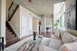 Photo #3: 240013415 Listing