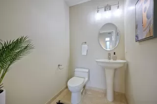 Photo #4: 240013415 Listing