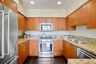 Photo #6: 240013415 Listing