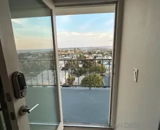 Photo #4: 240013450 Listing 