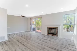 Photo #6: 240013456 Listing