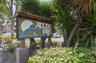 Photo #1: 240013489 Listing