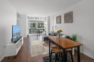 Photo #1: 240013509 Listing