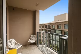 Photo #6: 240013509 Listing