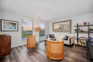 Photo #3: 240013513 Listing