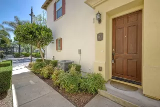 Photo #1: 240013547 Listing