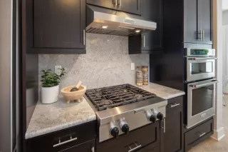 Photo #5: 240013554 Listing