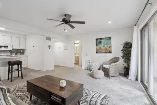 Photo #3: 240013574 Listing 