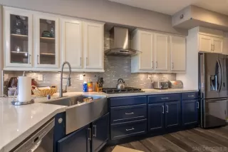 Photo #3: 240013580 Listing