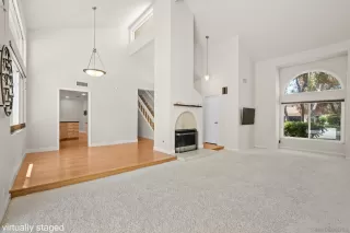 Photo #5: 240013631 Listing 