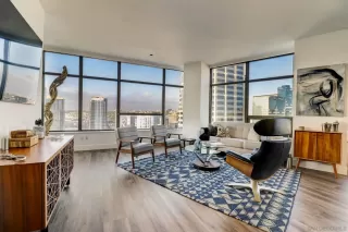 Photo #2: 240013647 Listing