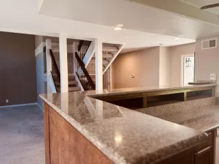 Photo #3: 240013678 Listing