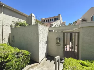 Photo #1: 240013688 Listing