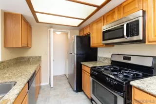 Photo #5: 240013696 Listing 