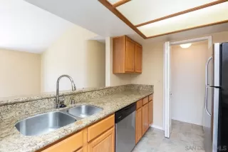 Photo #6: 240013696 Listing 