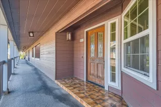 Photo #2: 240013718 Listing