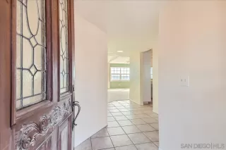 Photo #3: 240013718 Listing