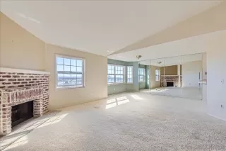 Photo #6: 240013718 Listing