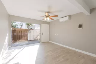 Photo #1: 240013724 Listing 