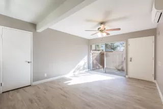 Photo #2: 240013724 Listing 