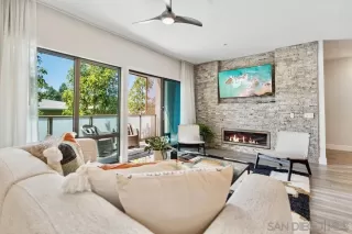 Photo #5: 240013731 Listing