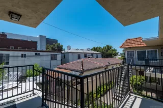 Photo #4: 240013738 Listing