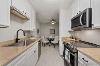 Photo #2: 240013746 Listing