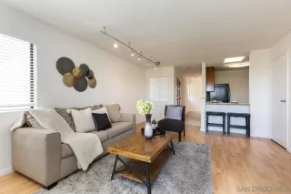 Photo #2: 240013772 Listing