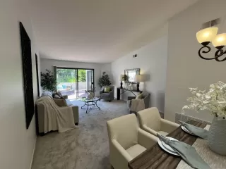 Photo #3: 240013827 Listing 