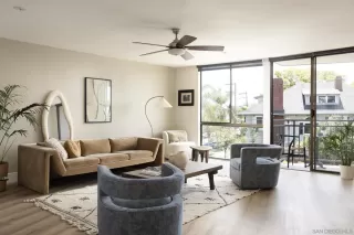 Photo #6: 240013836 Listing