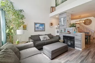 Photo #4: 240013864 Listing