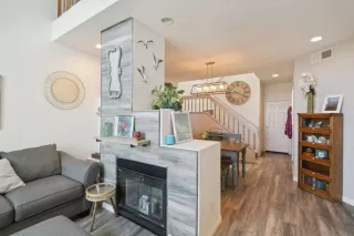 Photo #6: 240013864 Listing