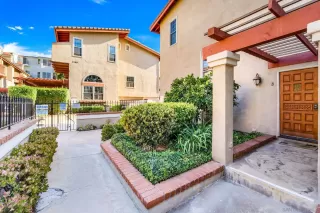 Photo #1: 240013868 Listing