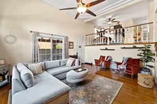 Photo #4: 240013868 Listing