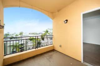 Photo #2: 240013903 Listing 