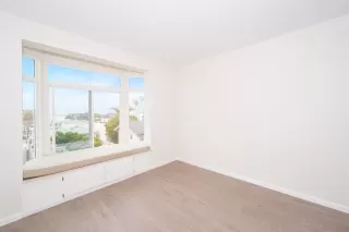 Photo #4: 240013903 Listing 